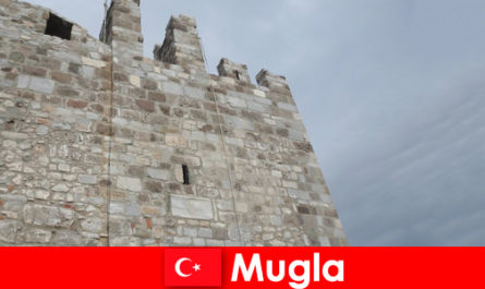 Pengembaraan perjalanan ke bandar-bandar hancur Mugla di Turki