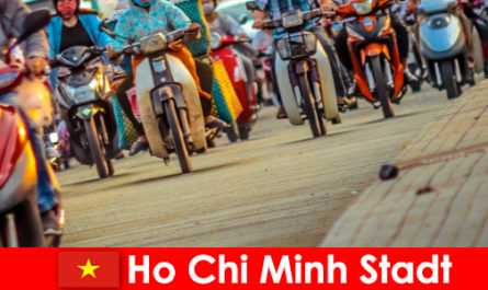 Bandar Ho Chi Minh untuk penunggang basikal dan peminat sukan sentiasa keseronokan