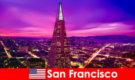 San Francisco sebuah pusat budaya dan ekonomi yang meriah untuk pendatang