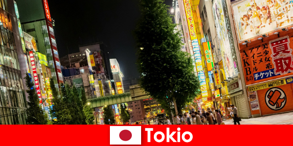 Bangunan moden dan kuil purba membuat Tokyo tidak dapat dilupakan bagi warga asing perjalanan