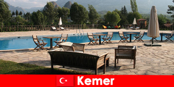 Penerbangan murah, hotel dan sewa ke Kemer Turki untuk percutian musim panas dengan keluarga