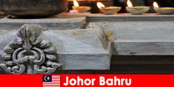 Seni bina dan pemandangan yang indah untuk orang yang tidak dikenali di Johor Bahru Malaysia