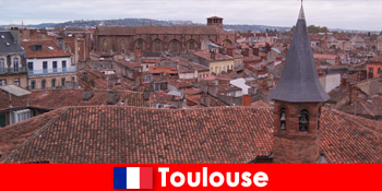 Alami pemandangan menarik di Toulouse France yang sempurna