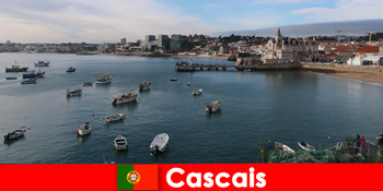 Cascais Portugal terdapat restoran tradisional dan hotel yang indah