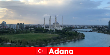 Lawatan berpandu tempatan di Adana Turki sangat popular di kalangan orang yang tidak dikenali