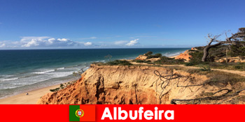 Berjoging dan berjalan kaki adalah perkara paling popular untuk dilakukan di bandar pantai Albufeira, Portugal
