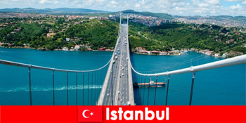 Istanbul dengan laut, Bosphorus dan pulau-pulaunya adalah salah satu bandar tercantik di Turki